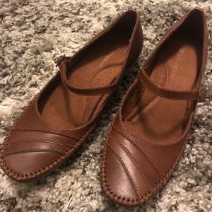 Naturalizer - Dahnay Rust Leather Mary Janes